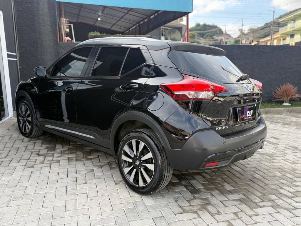 Imagem do veículo NISSAN KICKS SL 1.6 16V 2017