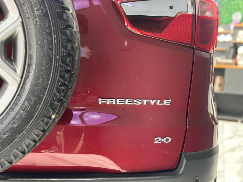 Imagem do veículo FORD ECOSPORT FREESTYLE 2.0 AUT 2015