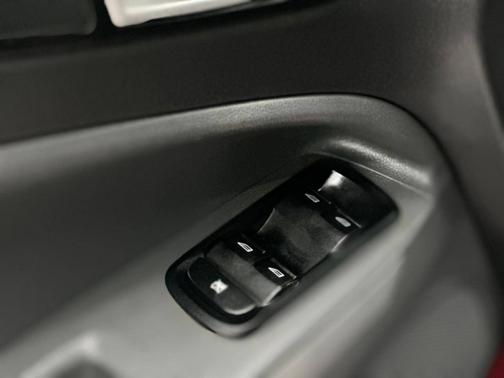 Imagem do veículo FORD ECOSPORT FREESTYLE 2.0 AUT 2015