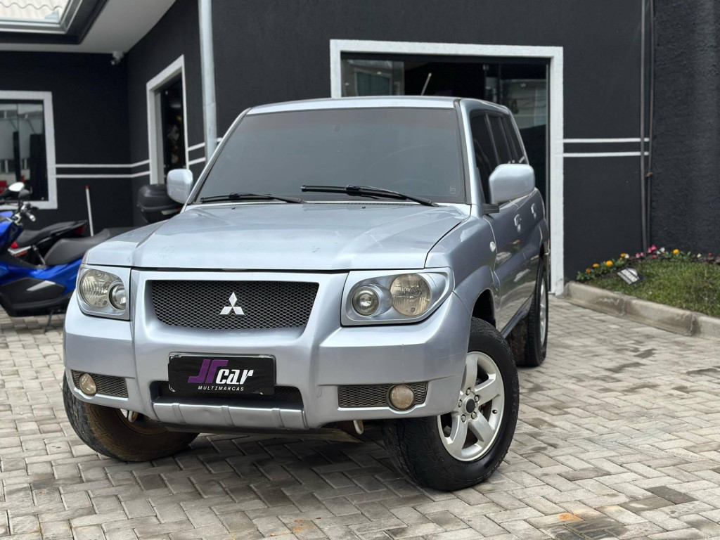 Imagem do veículo MITSUBISHI PAJERO TR4 2.0 FLEX 16V 4X2 AUT. 2008