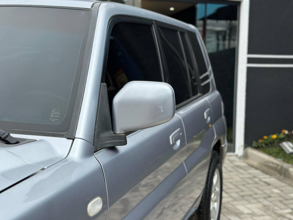 Imagem do veículo MITSUBISHI PAJERO TR4 2.0 FLEX 16V 4X2 AUT. 2008