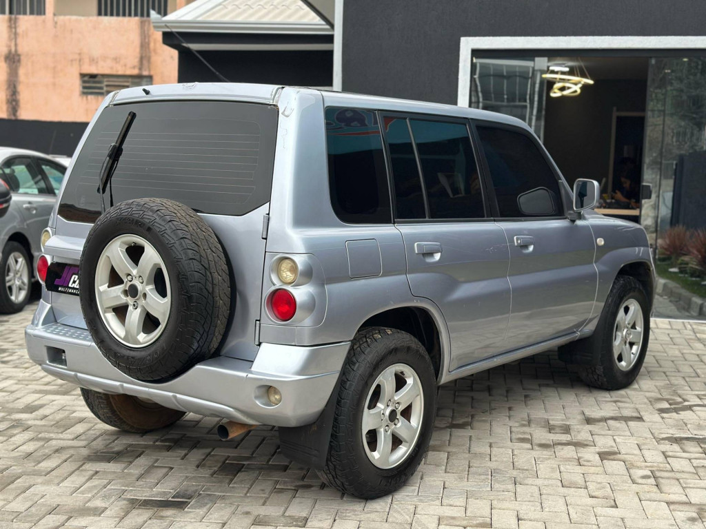Imagem do veículo MITSUBISHI PAJERO TR4 2.0 FLEX 16V 4X2 AUT. 2008