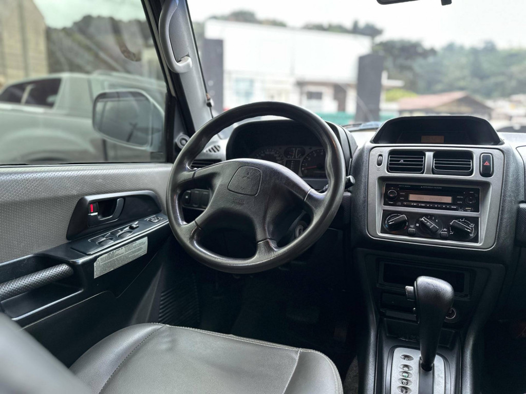 Imagem do veículo MITSUBISHI PAJERO TR4 2.0 FLEX 16V 4X2 AUT. 2008