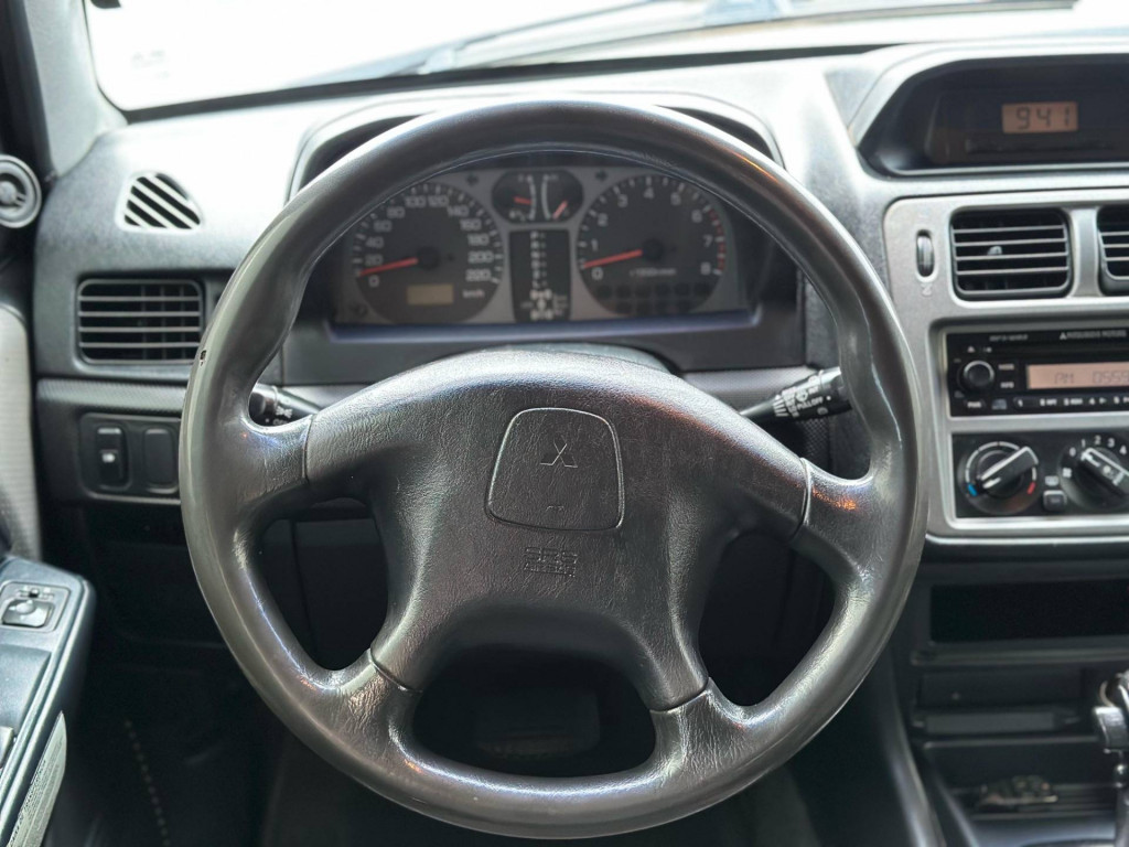 Imagem do veículo MITSUBISHI PAJERO TR4 2.0 FLEX 16V 4X2 AUT. 2008