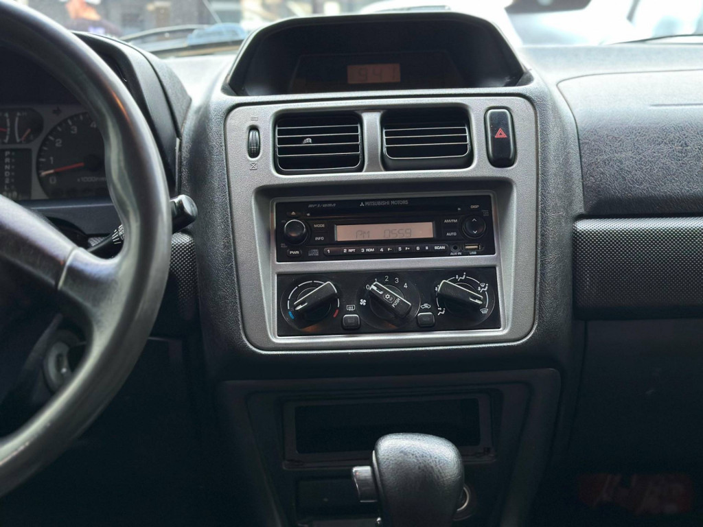 Imagem do veículo MITSUBISHI PAJERO TR4 2.0 FLEX 16V 4X2 AUT. 2008