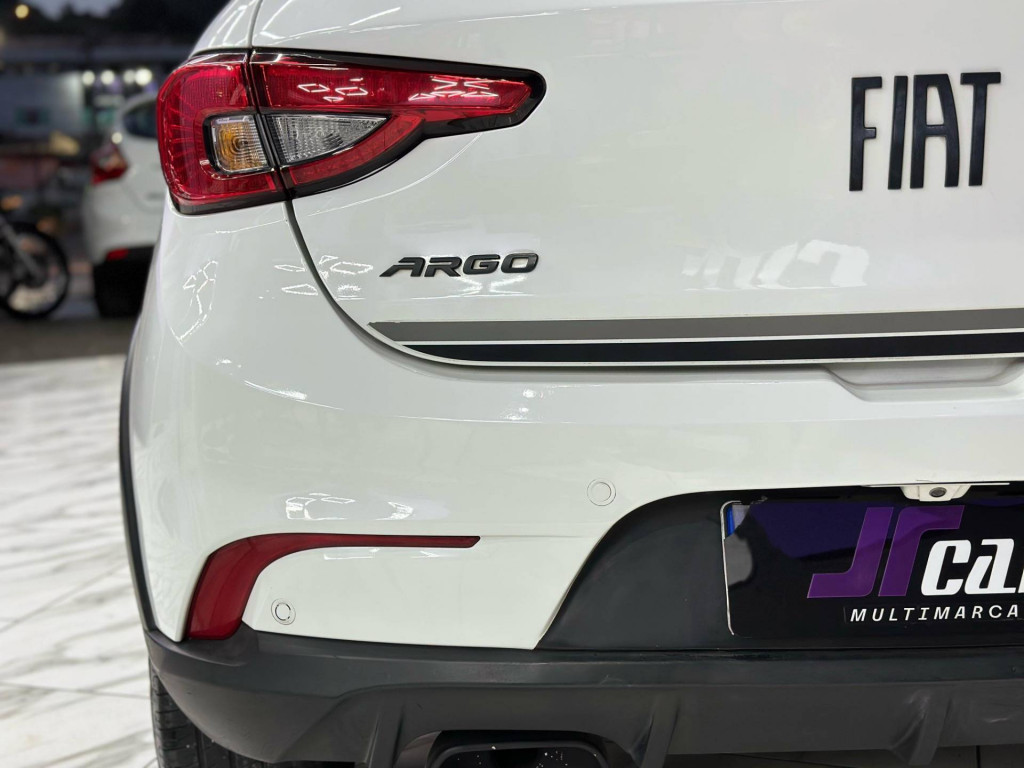 Imagem do veículo FIAT ARGO TREKKING 1.3 2020