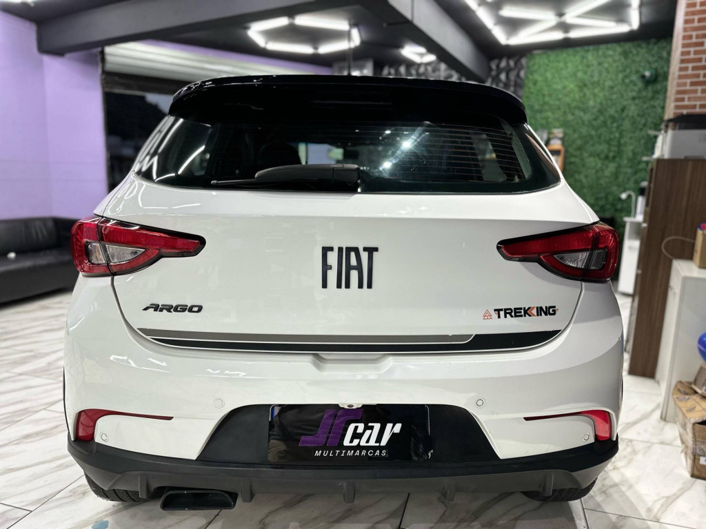 Imagem do veículo FIAT ARGO TREKKING 1.3 2020