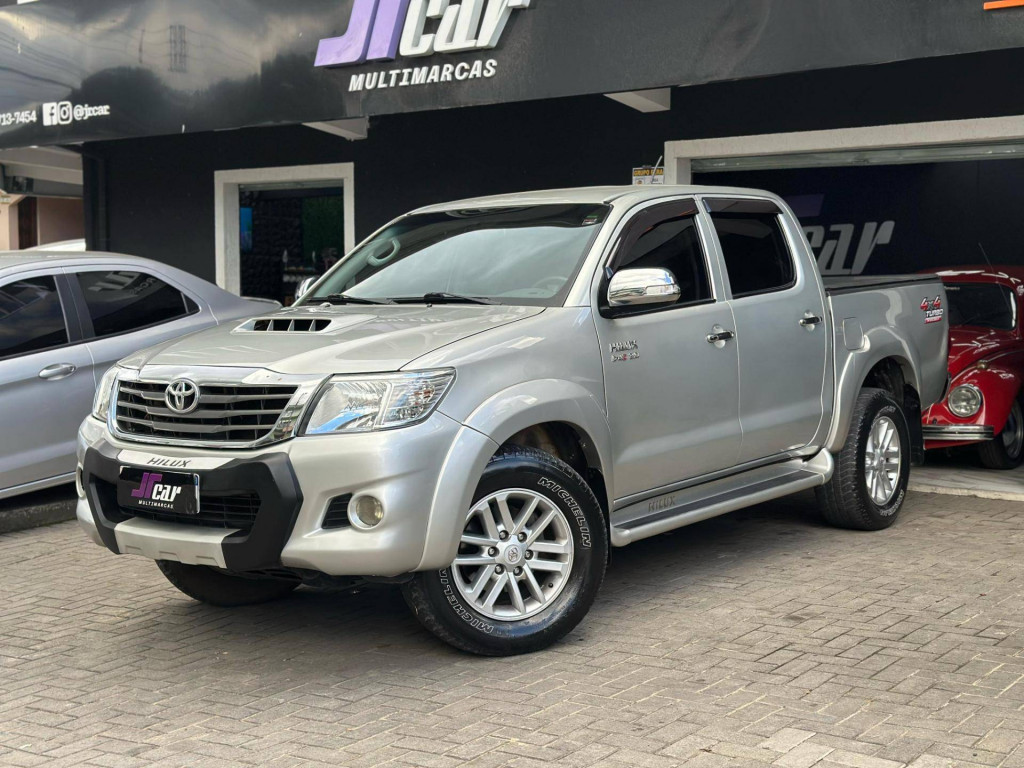 Imagem do veículo TOYOTA HILUX CD4X4 SRV 2013