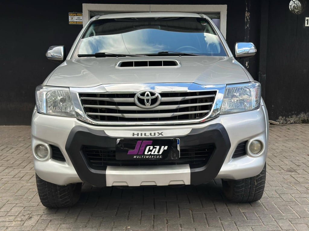 Imagem do veículo TOYOTA HILUX CD4X4 SRV 2013