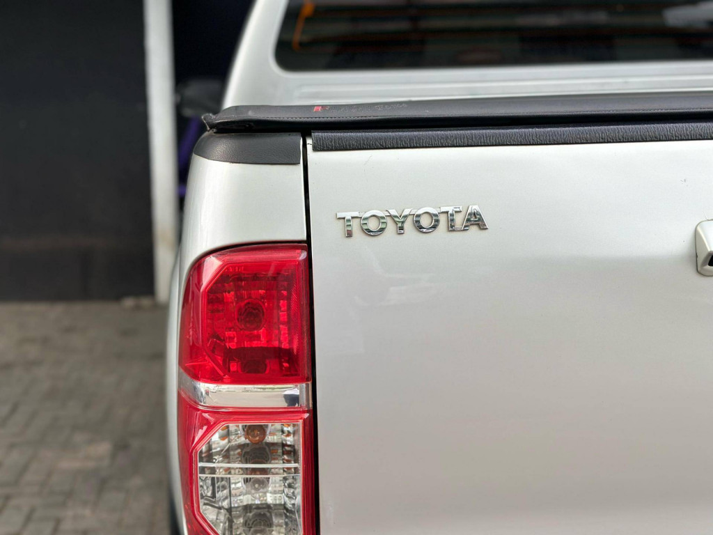 Imagem do veículo TOYOTA HILUX CD4X4 SRV 2013
