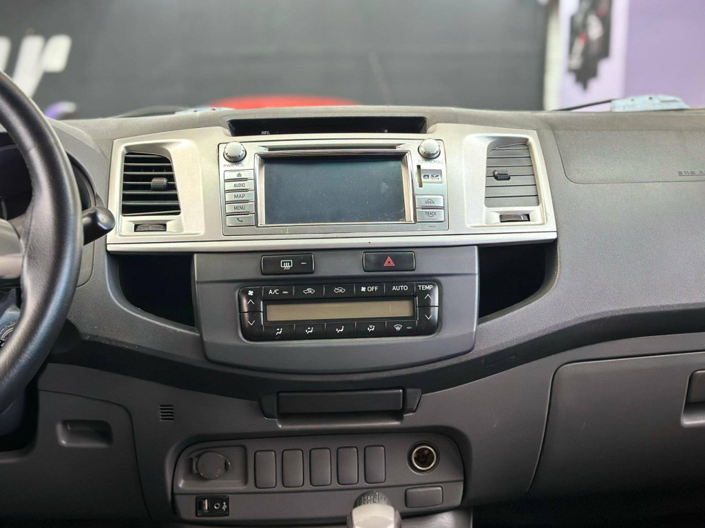 Imagem do veículo TOYOTA HILUX CD4X4 SRV 2013
