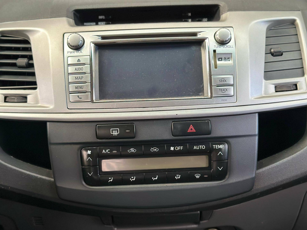Imagem do veículo TOYOTA HILUX CD4X4 SRV 2013