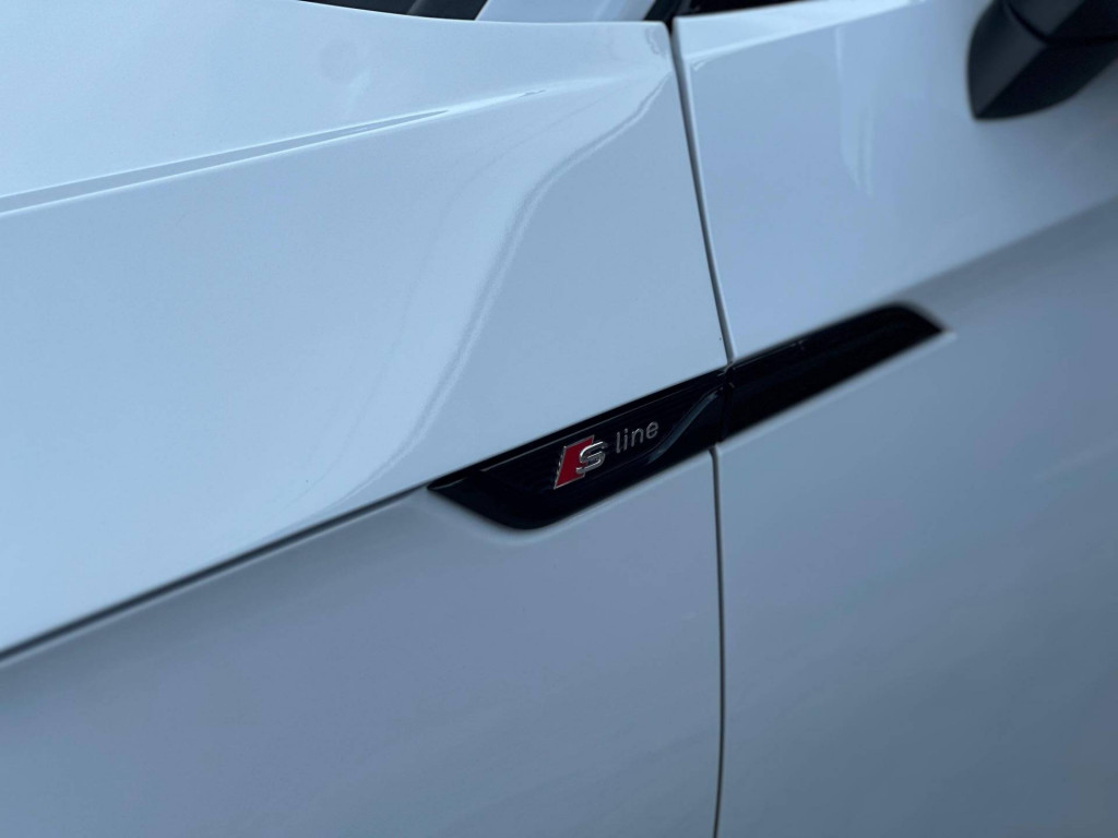 Imagem do veículo AUDI A5 SPORTB. PERFOR. 2.0 TFSI S-TRONIC 2019