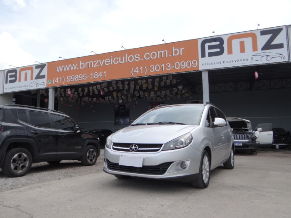 JAC J6 2.0 16V JETFLEX 7 LUGARES 4P MANUAL JAC J6 2.0 16V JETFLEX 7 LUGARES 4P MANUAL