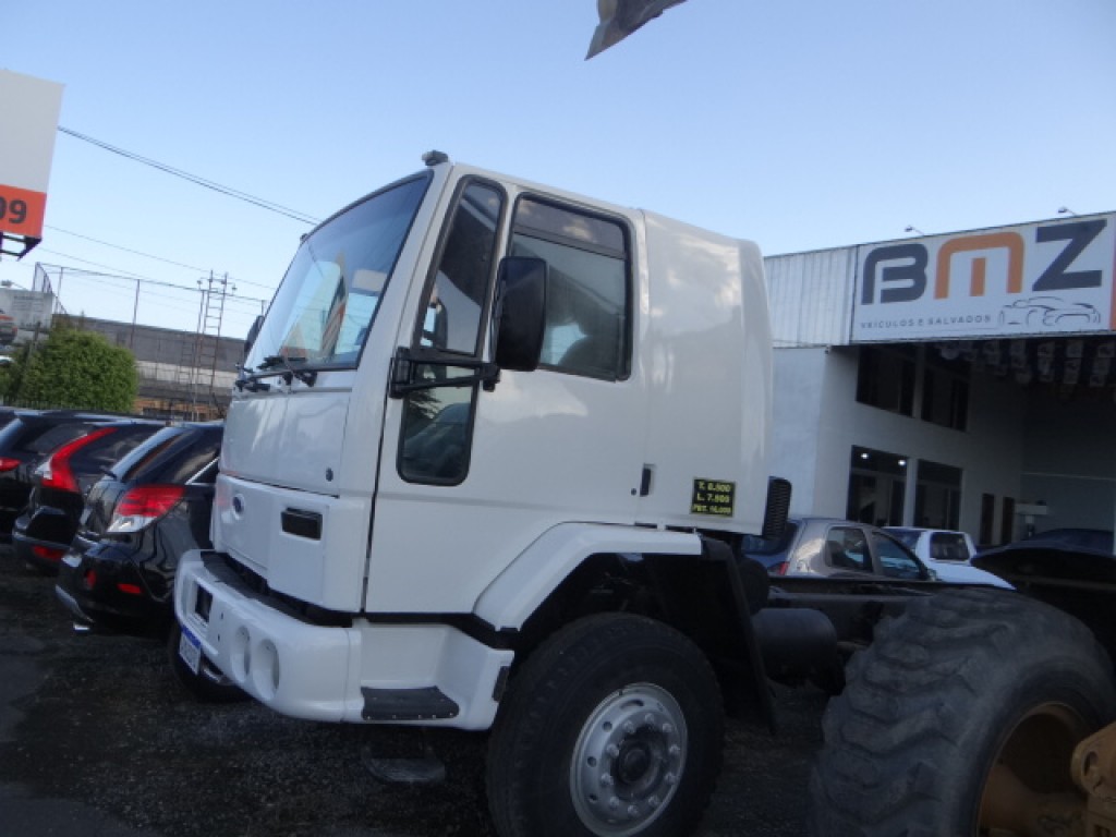 Ford Cargo 1717 E Turbo 2P Ford Cargo 1717 E Turbo 2P