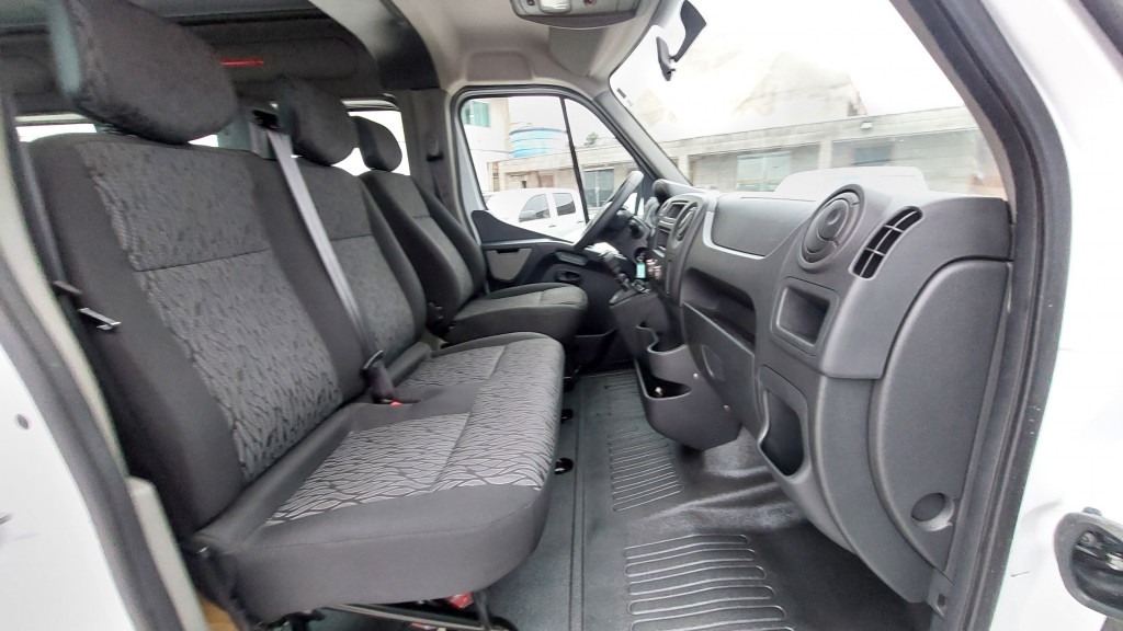 Imagem do veículo MASTER 2.3 DCI MINIBUS L3H2 16 LUGARES 16V DIESEL 4P MANUAL