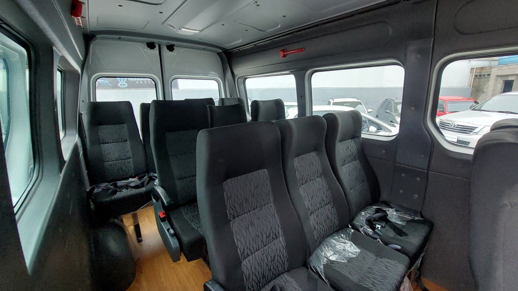 Imagem do veículo MASTER 2.3 DCI MINIBUS L3H2 16 LUGARES 16V DIESEL 4P MANUAL
