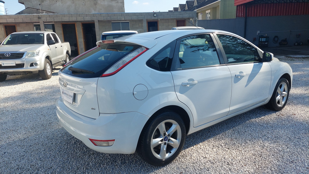 Imagem do veículo FOCUS 2.0 FC 16V GASOLINA 4P MANUAL