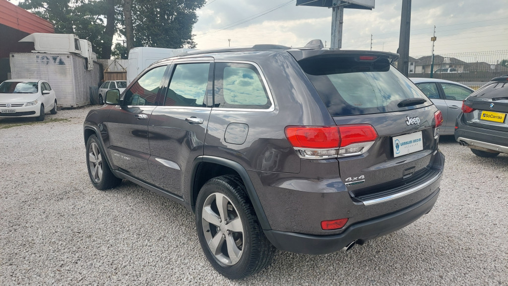 Imagem do veículo JEEP GRAND CHEROKEE 3.0 LIMITED 4X4 V6 24V TURBO DIESEL 4P AUTOMÁTICO