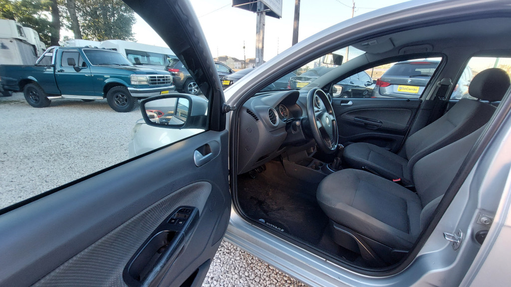 Imagem do veículo VOYAGE 1.0 MI 8V FLEX 4P MANUAL