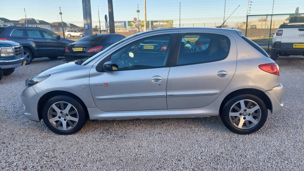 Imagem do veículo PEUGEOT 207 1.6 QUIKSILVER 16V FLEX 4P MANUAL