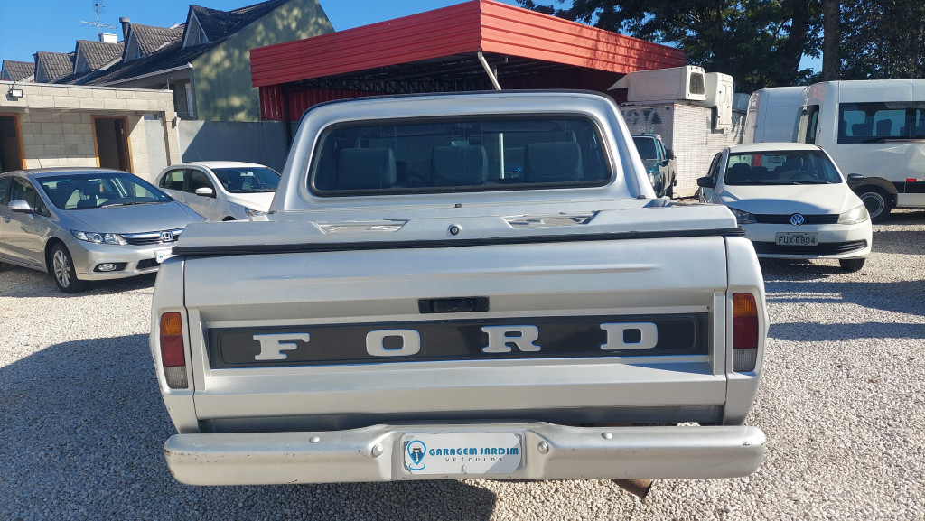 Imagem do veículo F-1000 3.9 BLAZER DIESEL 2P MANUAL