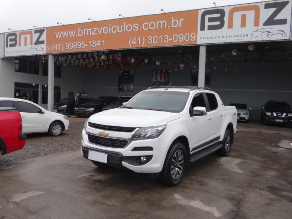 S10 2.8 HIGH COUNTRY 4X4 CD 16V TURBO DIESEL 4P AUTOMÁTICO S10 2.8 HIGH COUNTRY 4X4 CD 16V TURBO DIESEL 4P AUTOMÁTICO