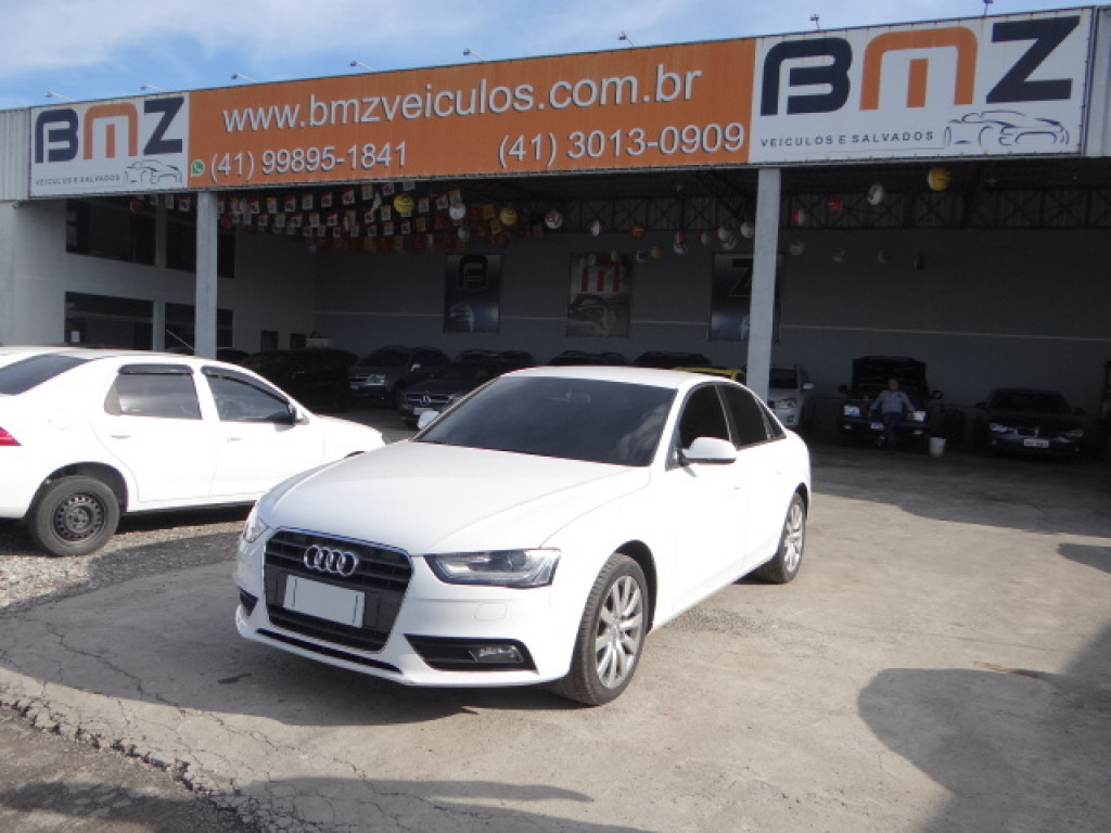 A4 2.0 TFSI AMBIENTE AVANT 180CV GASOLINA 4P MULTITRONIC A4 2.0 TFSI AMBIENTE AVANT 180CV GASOLINA 4P MULTITRONIC