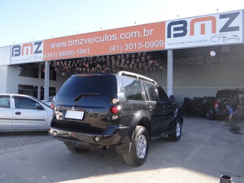 PAJERO 2.8 GLS 4X4 8V TURBO INTERCOOLER DIESEL 4P MANUAL PAJERO 2.8 GLS 4X4 8V TURBO INTERCOOLER DIESEL 4P MANUAL