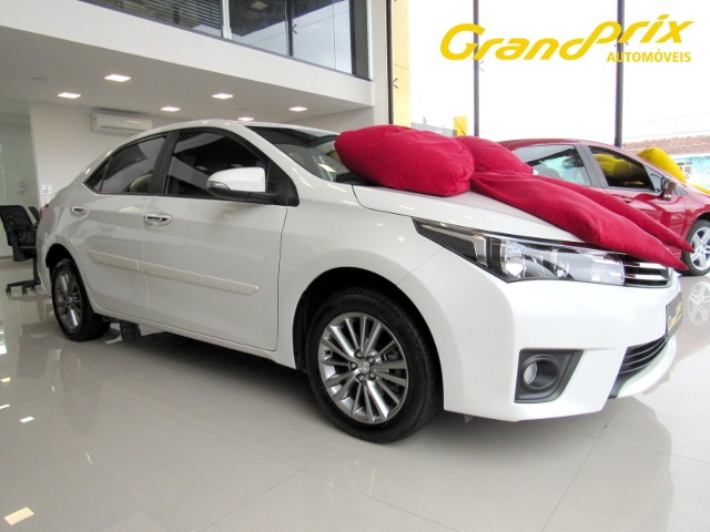 COROLLA ALTIS 2017 2.0 FLEX BRANCO COMPLETO ESTADO DE ZERO KM! COROLLA ALTIS 2017 2.0 FLEX BRANCO COMPLETO ESTADO DE ZERO KM!