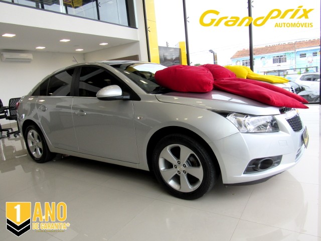 CRUZE LT 2013 1.8 16V FLEX AUTOMÁTICO PRATA COMPLETO + BANCOS EM COURO ÚNICO DONO! CRUZE LT 2013 1.8 16V FLEX AUTOMÁTICO PRATA COMPLETO + BANCOS EM COURO ÚNICO DONO!