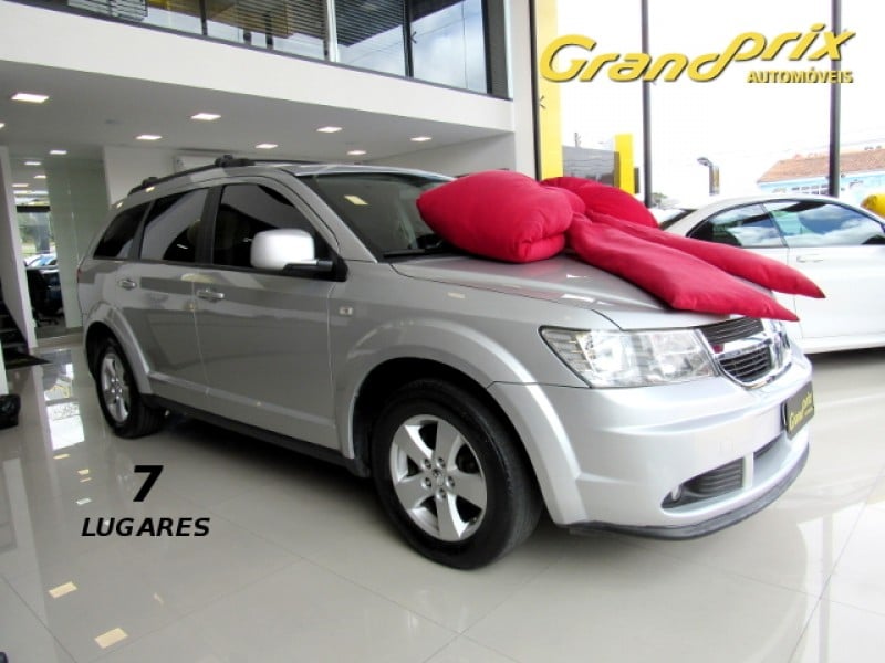 DODGE JOURNEY 2.7 SXT V6 GASOLINA 4P AUTOMÁTICO DODGE JOURNEY 2.7 SXT V6 GASOLINA 4P AUTOMÁTICO