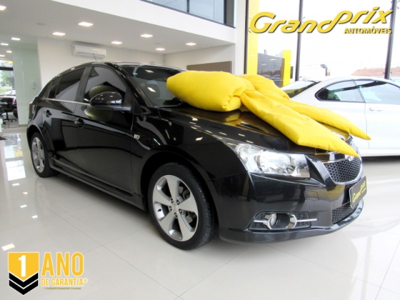 CRUZE HB LT SPORT6 2013 1.8 16V FLEX 4P MANUAL PRETO COMPLETO ÚNICO DONO! CRUZE HB LT SPORT6 2013 1.8 16V FLEX 4P MANUAL PRETO COMPLETO ÚNICO DONO!