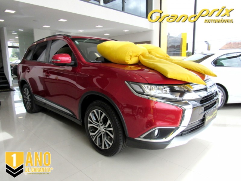 OUTLANDER 2016 2.0 16V GASOLINA 4P AUTOMÁTICA VERMELHA COMPLETA + TETO SOLAR! OUTLANDER 2016 2.0 16V GASOLINA 4P AUTOMÁTICA VERMELHA COMPLETA + TETO SOLAR!