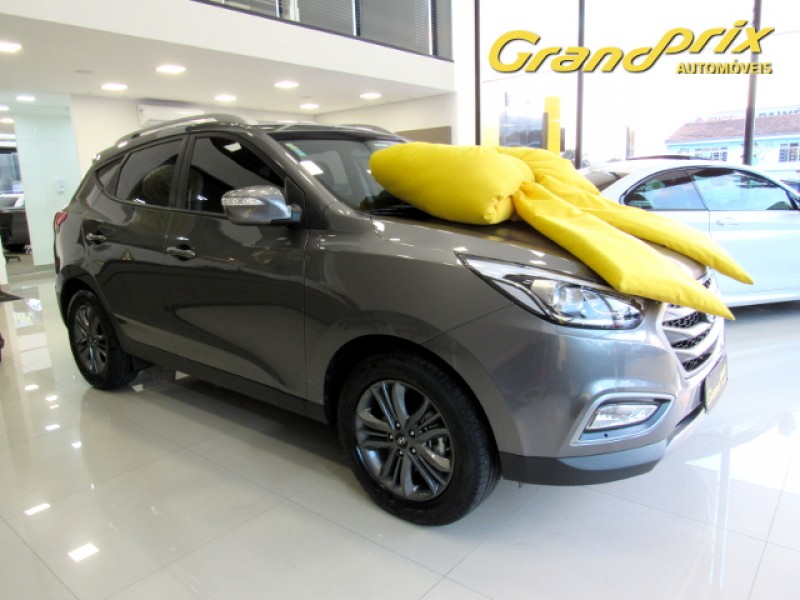 HYUNDAI IX35 2.0 MPFI GL 16V FLEX 4P AUTOMÁTICA 2019 CINZA COMPLETA ÚNICO DONO COM APENAS 10.000 KM! HYUNDAI IX35 2.0 MPFI GL 16V FLEX 4P AUTOMÁTICA 2019 CINZA COMPLETA ÚNICO DONO COM APENAS 10.000 KM!