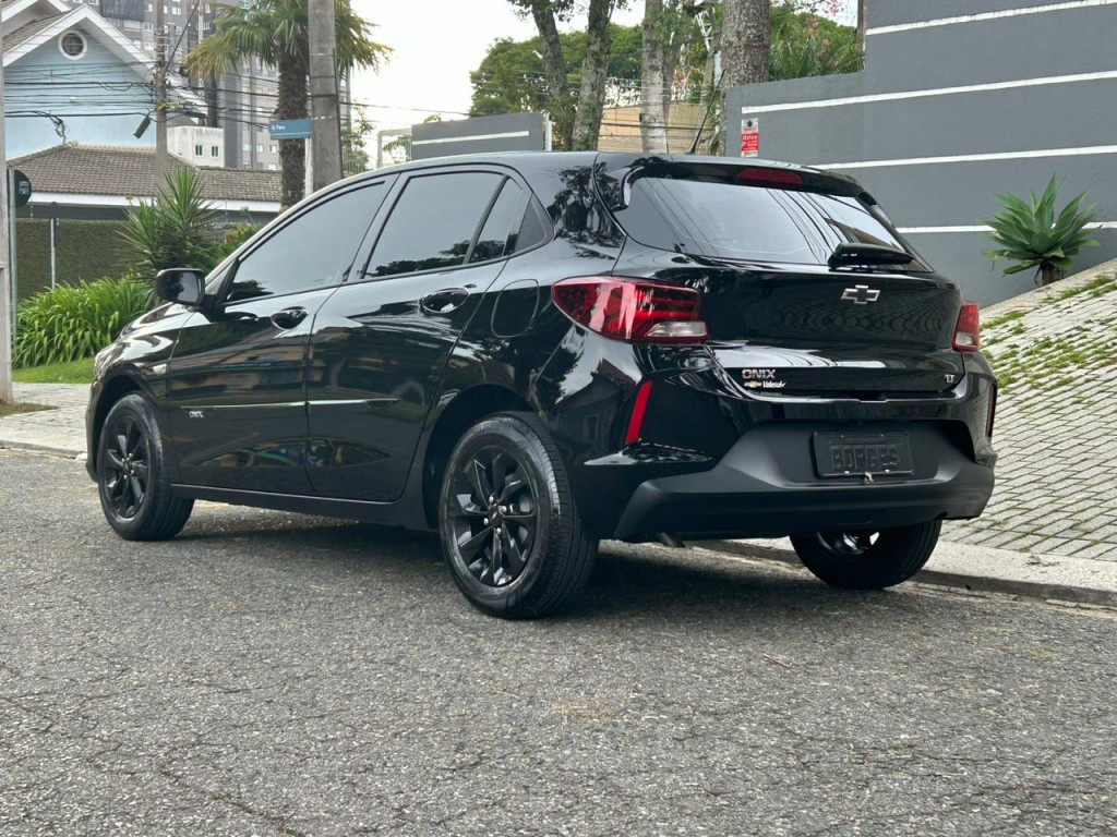 Imagem do veículo CHEVROLET ONIX 1.0 FLEX LT MANUAL