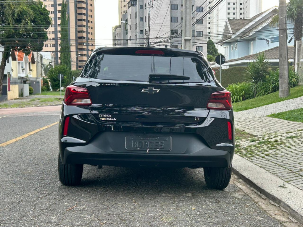 Imagem do veículo CHEVROLET ONIX 1.0 FLEX LT MANUAL