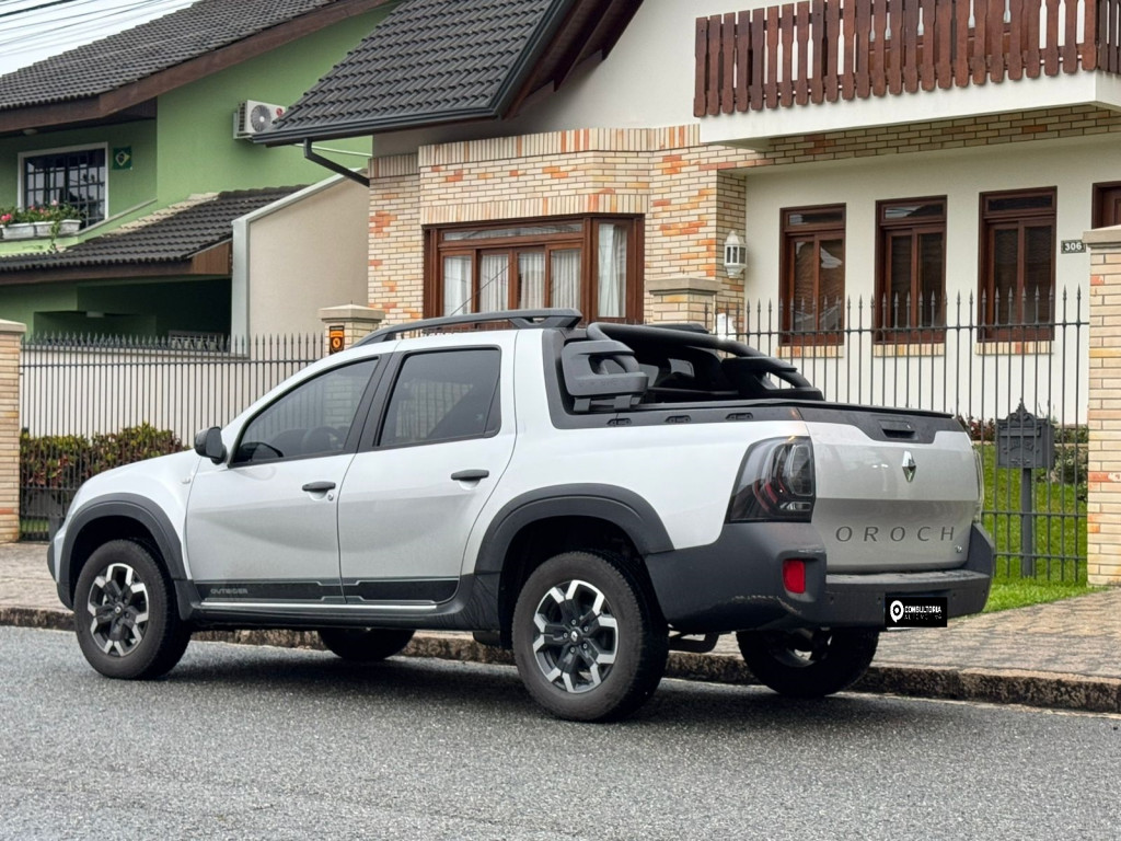 Imagem do veículo RENAULT OROCH OUTSIDER 1.3TCE FLEX AUT.