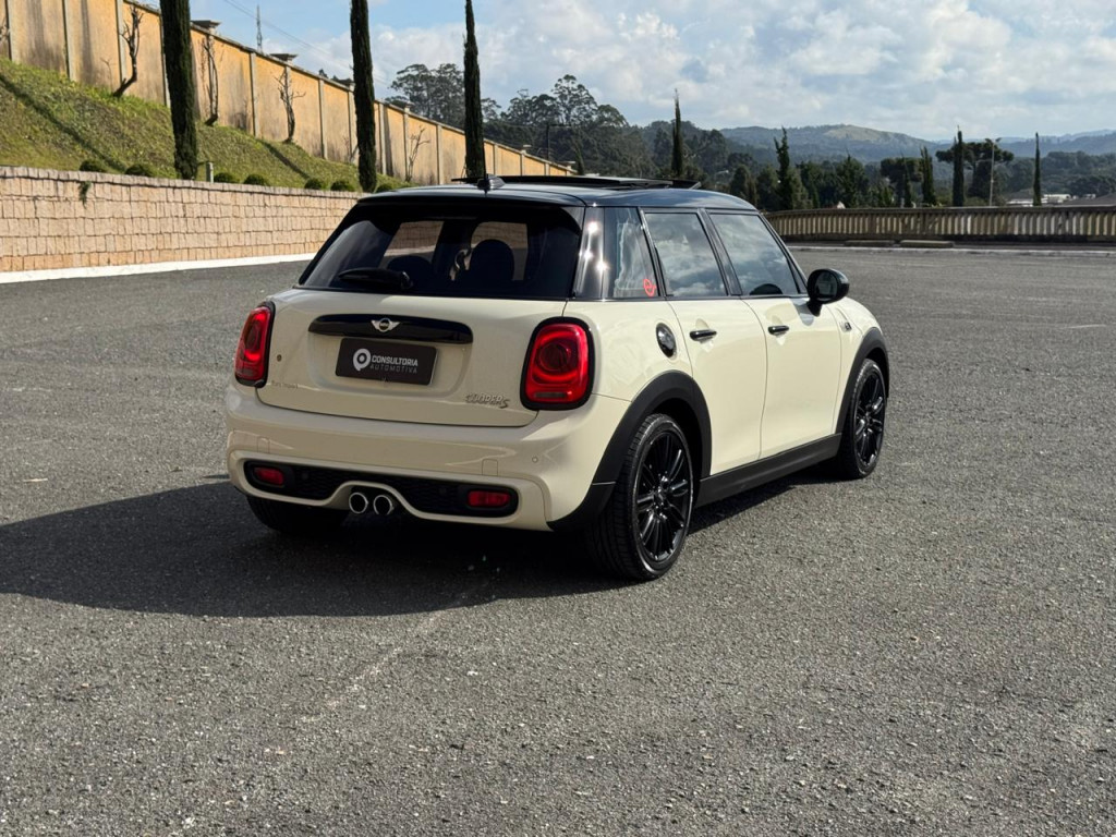 Imagem externa do MINI COOPER 2.0 S TOP 16V TURBO GASOLINA 4P AUTOMÁTICO