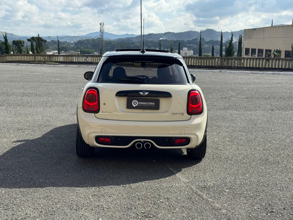 Imagem externa do MINI COOPER 2.0 S TOP 16V TURBO GASOLINA 4P AUTOMÁTICO