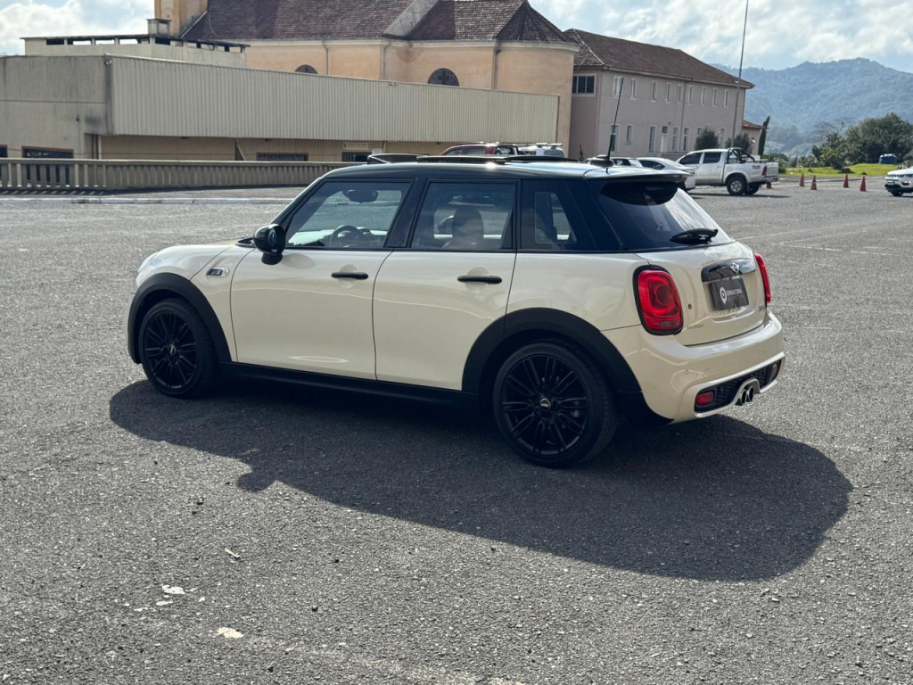 Imagem externa do MINI COOPER 2.0 S TOP 16V TURBO GASOLINA 4P AUTOMÁTICO