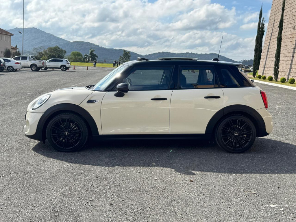 Imagem externa do MINI COOPER 2.0 S TOP 16V TURBO GASOLINA 4P AUTOMÁTICO
