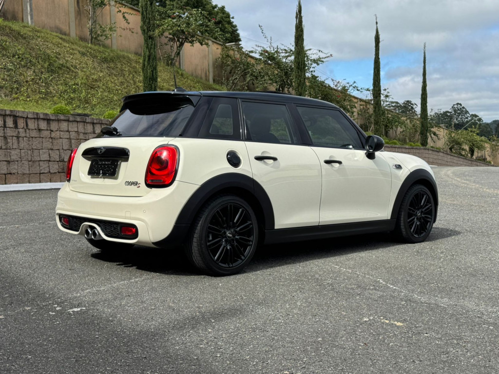 Imagem do veículo MINI COOPER 2.0 S TOP 16V TURBO GASOLINA 4P AUTOMÁTICO