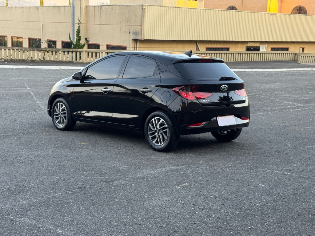 Imagem externa do HYUNDAI HB20 Platinum 1.0 TB Flex 12V Mec.