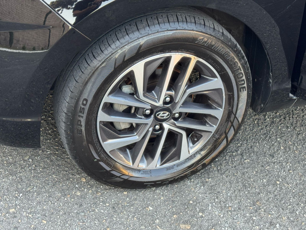 Imagem do veículo HYUNDAI HB20 Platinum 1.0 TB Flex 12V Mec.