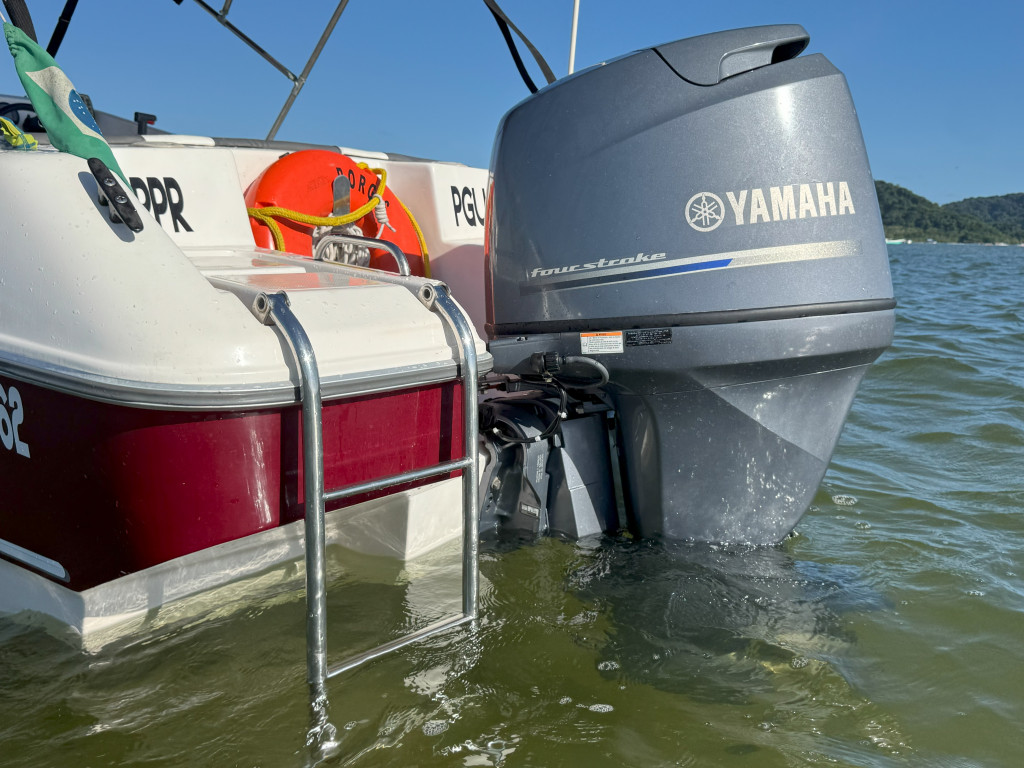 Imagem do veículo Lancha COBRA Fidji 18pés com Motor 90hp 4 tempos
