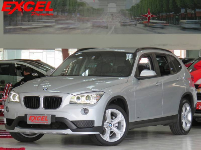 BMW X1 SDRIVE 20I 2.0 ACTIVEFLEX AUT. 2015 BMW X1 SDRIVE 20I 2.0 ACTIVEFLEX AUT. 2015