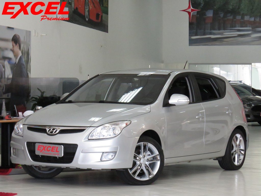 HYUNDAI I30 2.0 MPI 16V GASOLINA 4P AUTOMÁTICO HYUNDAI I30 2.0 MPI 16V GASOLINA 4P AUTOMÁTICO